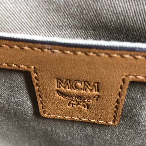 MCM cognac visetos leather computer laptop bag zippered monogramed tote - Picture 2 of 7